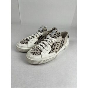Givenchy Tennis Chain Print Low Top Sneakers sz 40